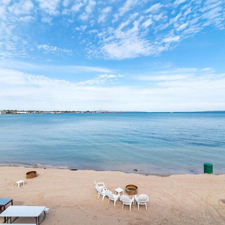 Clearwater Lakeshore Motel Mackinaw City Esterno foto